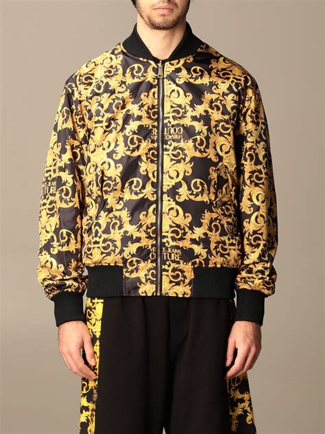 Versace Chaquetas Y Trajes 